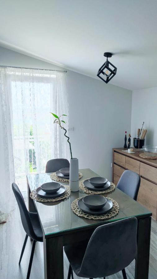 Apartman Jelena Подстрана Экстерьер фото