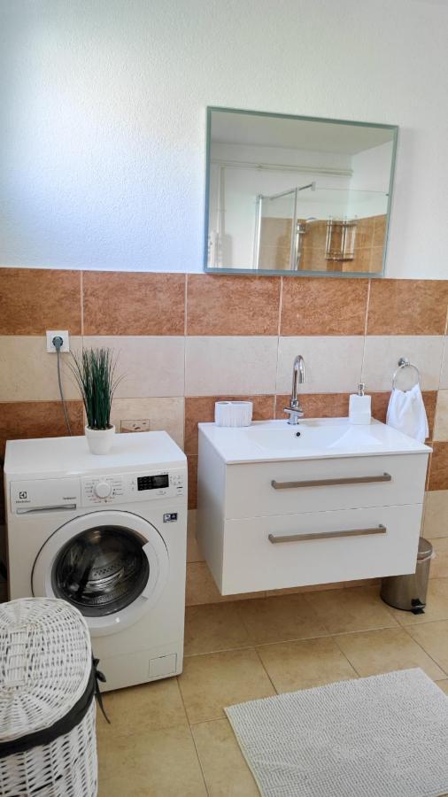 Apartman Jelena Подстрана Экстерьер фото