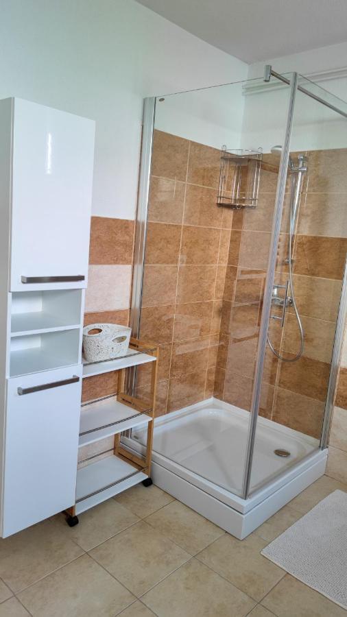 Apartman Jelena Подстрана Экстерьер фото