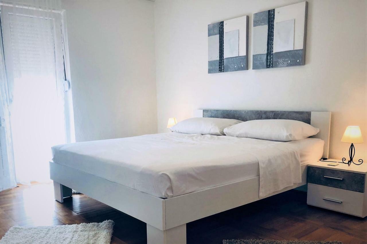 Apartman Jelena Подстрана Экстерьер фото